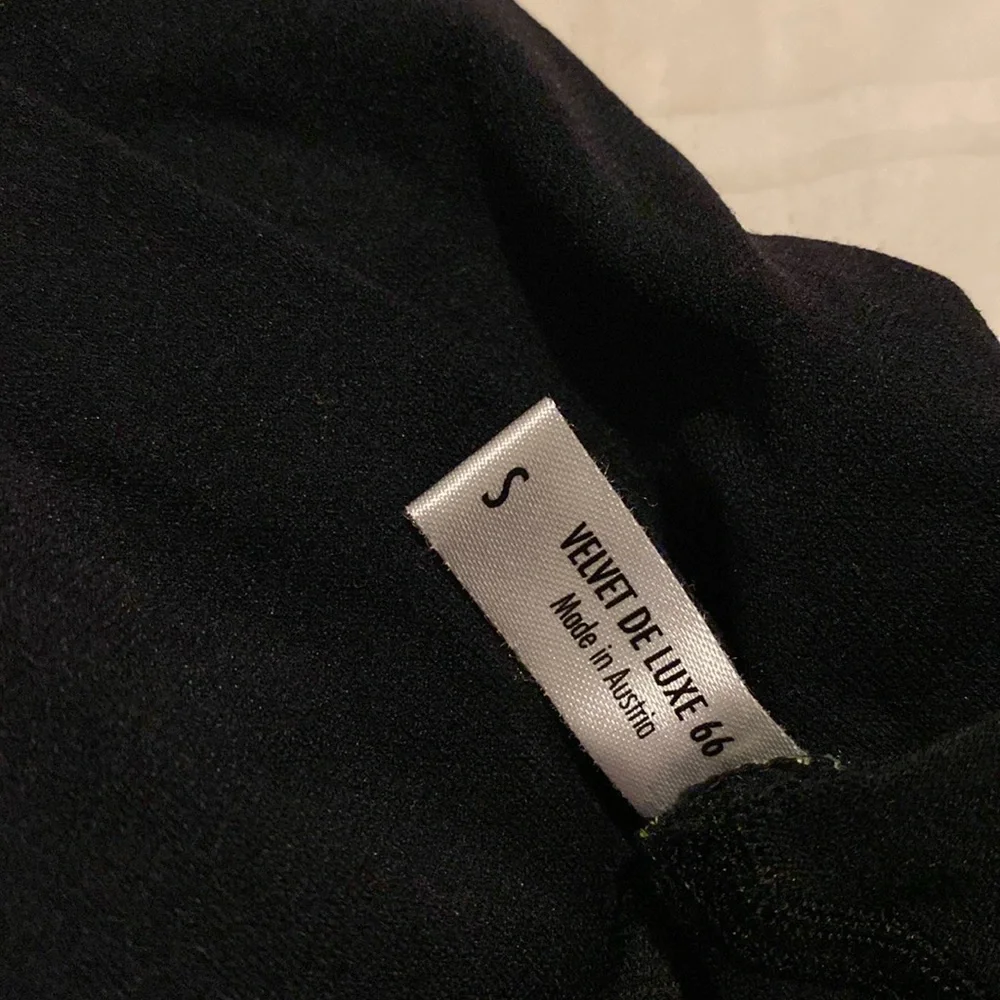Wolford Velvet De Luxe 66 Tights, Color: Admiral 
Size S - Picture 6 of 10